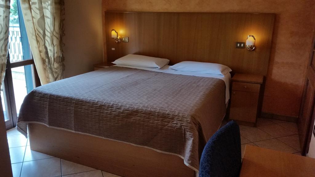 Affittacamere Volusia House Rom Værelse billede