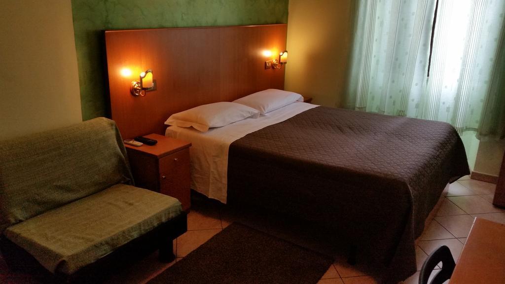 Affittacamere Volusia House Rom Værelse billede